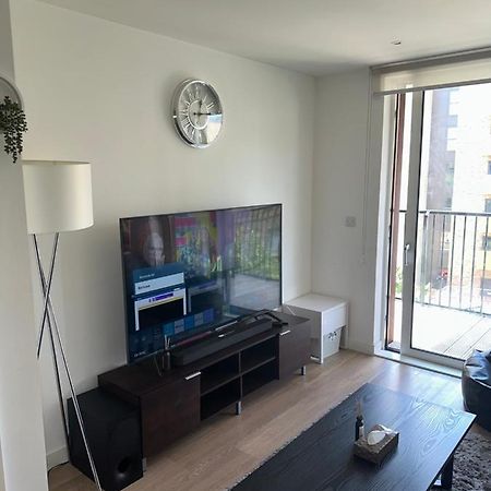Luxury One Bedroom Apartment London Exterior foto